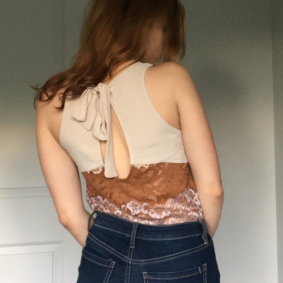 Rinascimento Lace Top - Picture 2 of 5